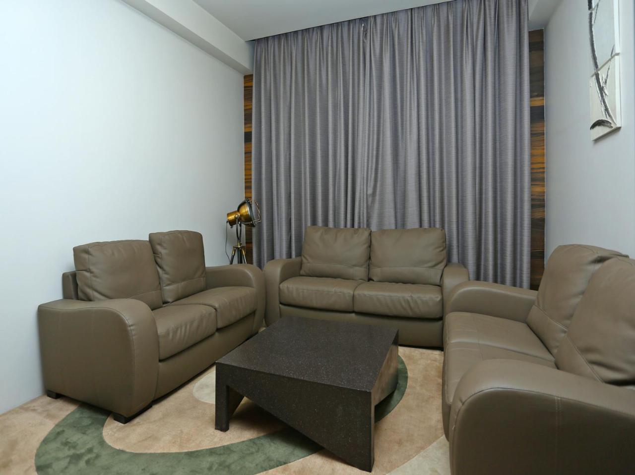 Golden Blossom Imperial Resorts Lucknow Zewnętrze zdjęcie